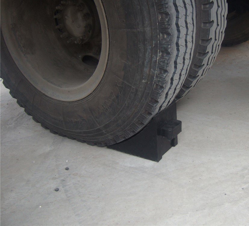 Wheel Chocks Rubber Wheel Stops Astrolift New Zealand Wheel